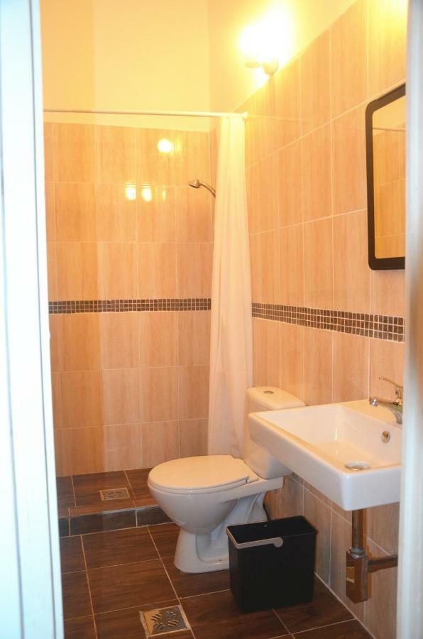 No. 11 Apartment With 2 Bathrooms Next To Railway Station Budapest Extérieur photo