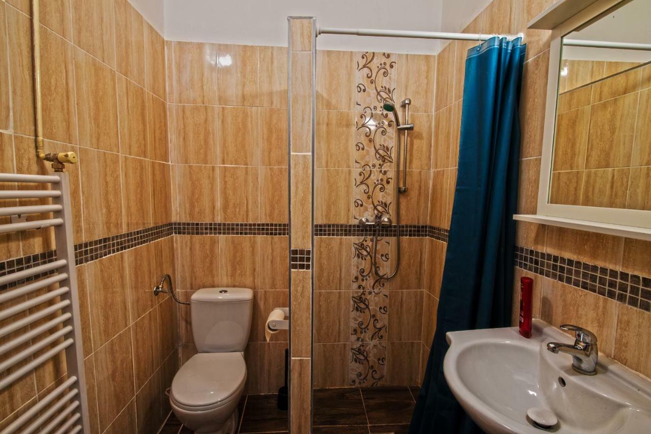No. 11 Apartment With 2 Bathrooms Next To Railway Station Budapest Extérieur photo